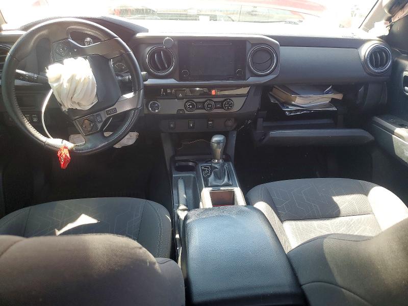 53692036 :رقم المزاد ، 5TFAZ5CN8HX044152 vin ، 2017 Toyota Tacoma مزاد بيع