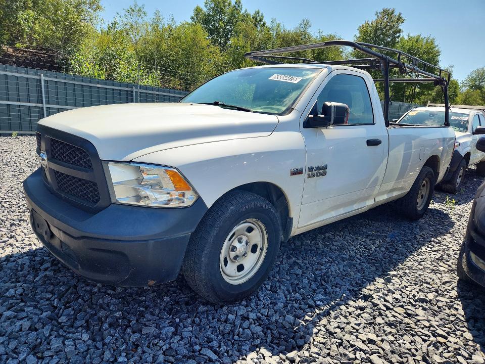 65864476 :رقم المزاد ، 3C6JR6DTXHG738288 vin ، 2017 Ram 1500 مزاد بيع