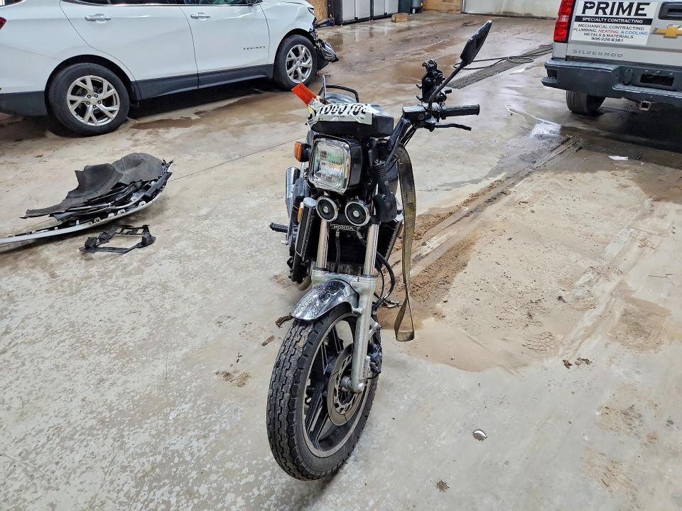 Продажа на аукционе авто 1982 Honda Vf750, vin: JH2RC0704CM010698, номер лота: 67188516