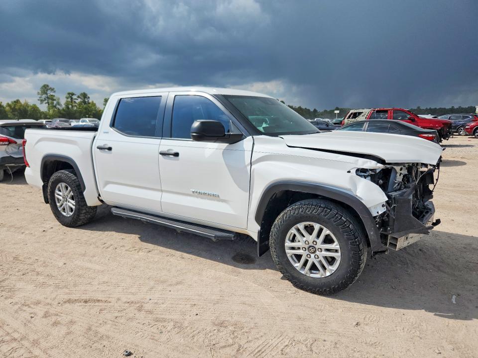 Продажа на аукционе авто 2025 Toyota Tundra, vin: 5TFLA5AB3SX044933, номер лота: 68855386
