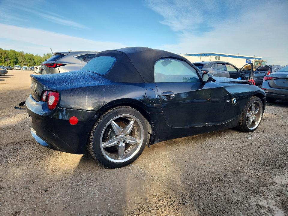 67841246 :رقم المزاد ، 4USBT33575LR70596 vin ، 2005 Bmw Z4 مزاد بيع