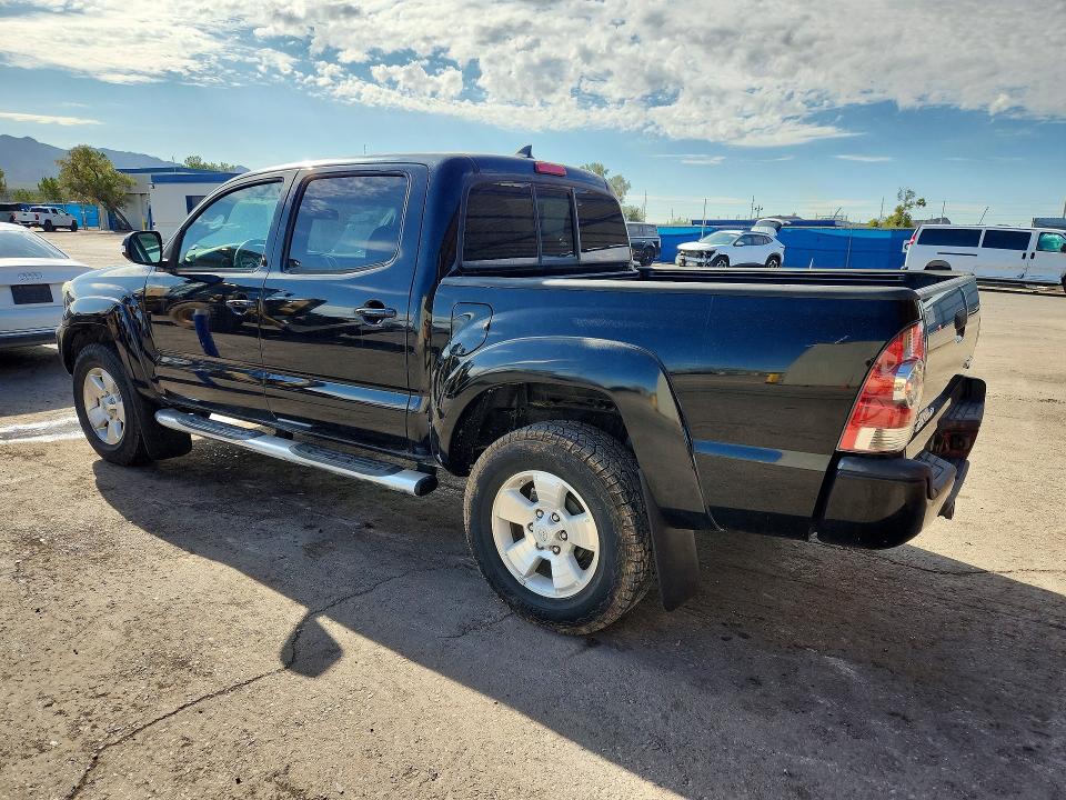 Продаж на аукціоні авто 2015 Toyota Tacoma, vin: 5TFJU4GN1FX082788, номер лоту: 68998446