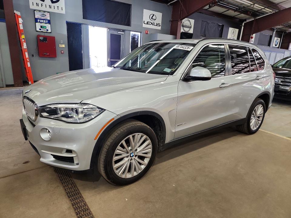 68744326 :رقم المزاد ، 5UXKR6C56E0J72113 vin ، 2014 Bmw X5 مزاد بيع