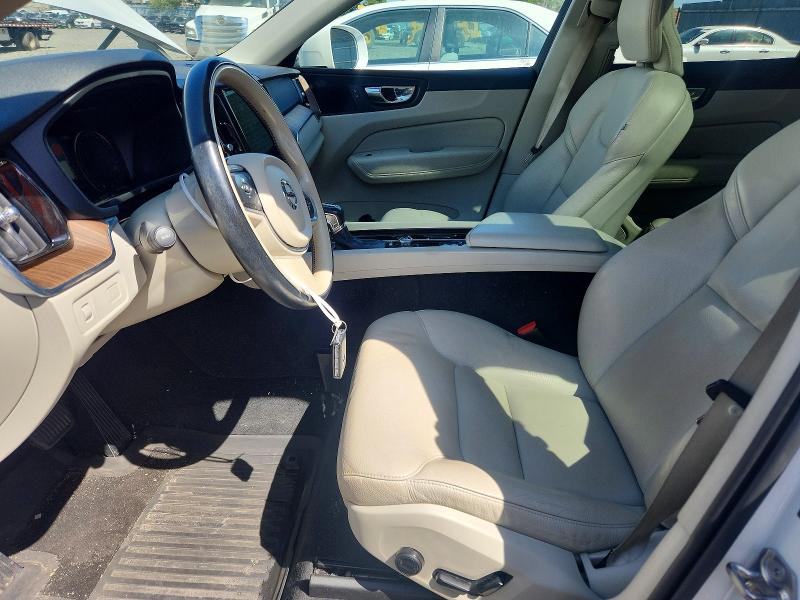 Продажа на аукционе авто 2021 Volvo Xc60, vin: YV4102RK7M1685275, номер лота: 67874396