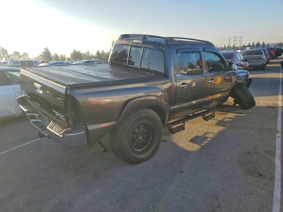 Продажа на аукционе авто 2013 Toyota Tacoma, vin: 3TMJU4GN9DM145820, номер лота: 70308606