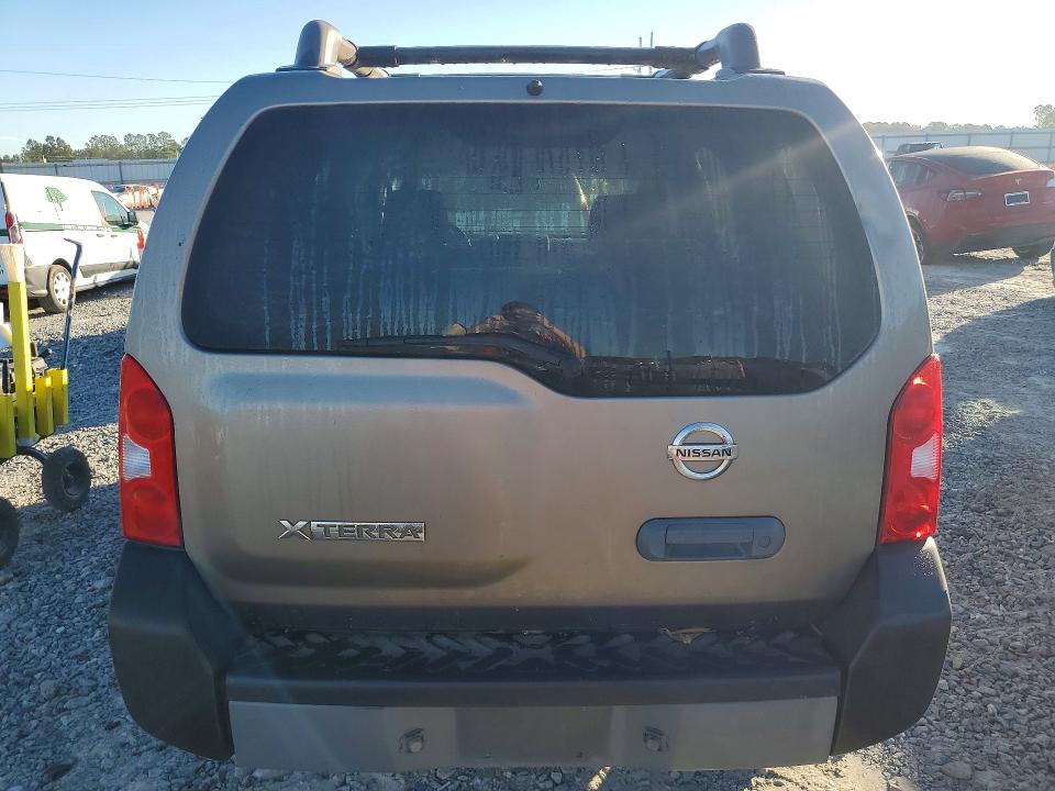 2005 Nissan Xterra მანქანა იყიდება აუქციონზე, vin: 5N1AN08U05C616215, აუქციონის ნომერი: 70537616