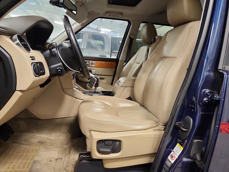 2011 Land Rover Lr4 მანქანა იყიდება აუქციონზე, vin: SALAK2D45BA565860, აუქციონის ნომერი: 71226516