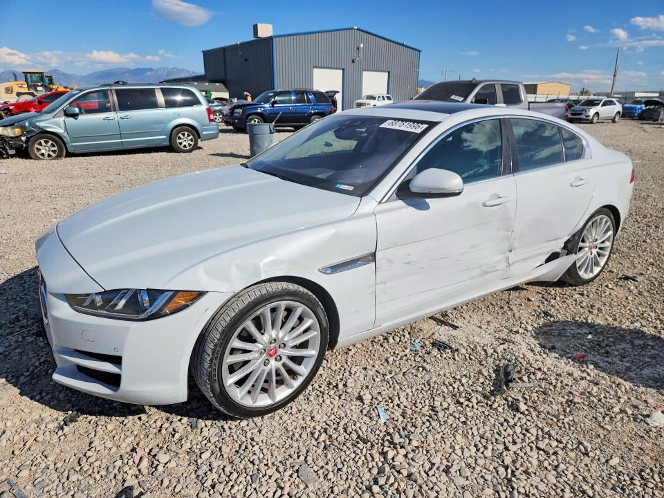 Продаж на аукціоні авто 2017 Jaguar Xe, vin: SAJAN4BV5HA949699, номер лоту: 68781996