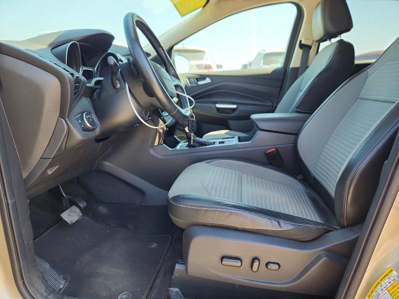 67669276 :رقم المزاد ، 1FMCU0GD7HUE44096 vin ، 2017 Ford Escape مزاد بيع
