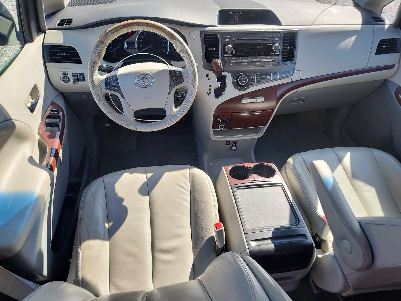 2013 Toyota Sienna მანქანა იყიდება აუქციონზე, vin: 5TDYK3DC4DS380448, აუქციონის ნომერი: 70771846