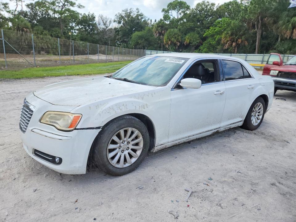 Aukcja sprzedaży 2013 Chrysler 300, vin: 2C3CCAAG0DH588901, numer aukcji: 70845896