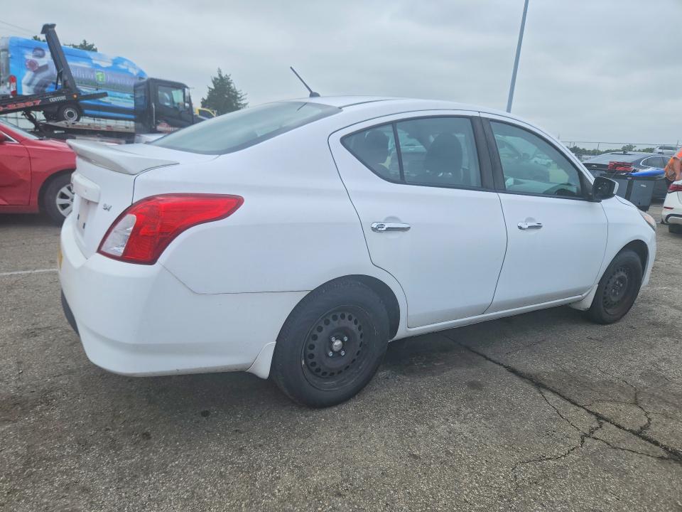 69861016 :رقم المزاد ، 3N1CN7AP9KL879347 vin ، 2019 Nissan Versa مزاد بيع