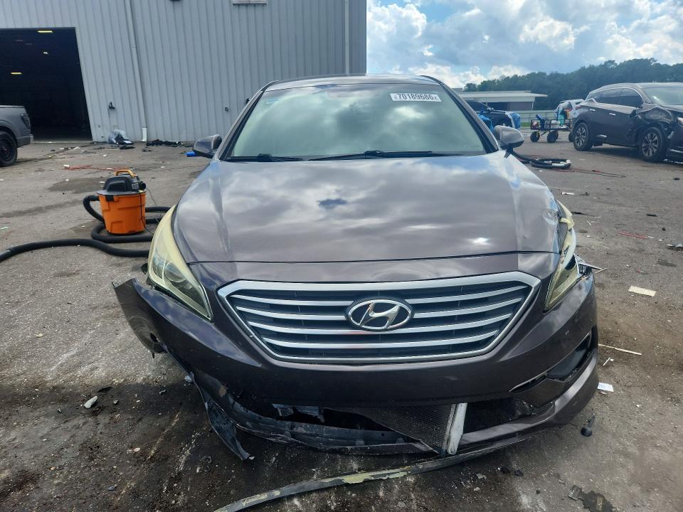 70189686 :رقم المزاد ، 5NPE24AFXFH258046 vin ، 2015 Hyundai Sonata مزاد بيع