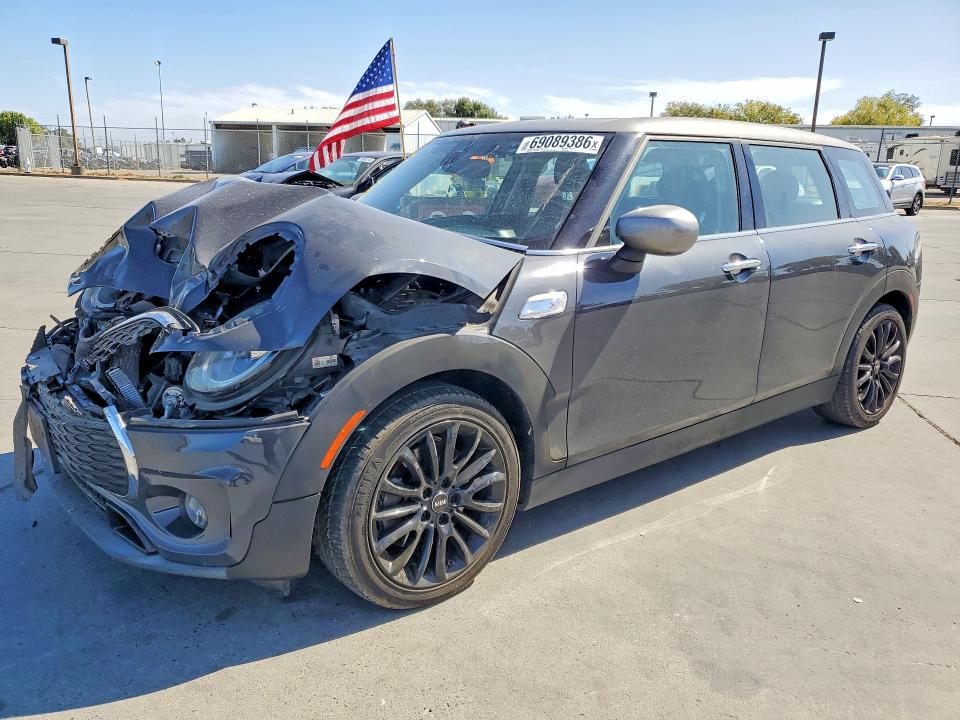Продажа на аукционе авто 2020 Mini Cooper, vin: WMWLV7C08L2M49208, номер лота: 69089386