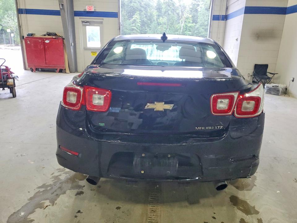 Auction sale of the 2016 Chevrolet Malibu Limited, vin: 1G11E5SAXGU111563, lot number: 70216226