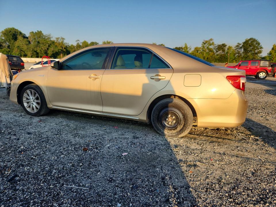 69855696 :رقم المزاد ، 4T1BD1FK8CU038774 vin ، 2012 Toyota Camry Hybrid مزاد بيع