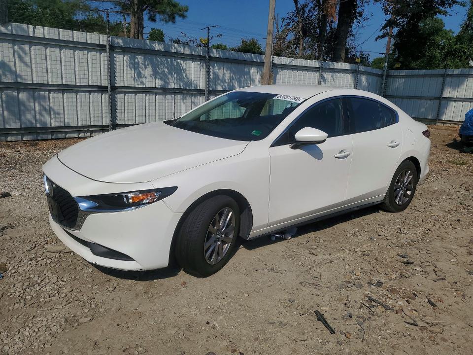 2021 Mazda 3 მანქანა იყიდება აუქციონზე, vin: JM1BPAAL5M1334995, აუქციონის ნომერი: 67321766