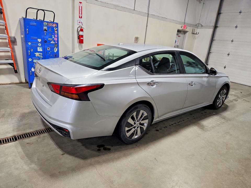 2020 Nissan Altima მანქანა იყიდება აუქციონზე, vin: 1N4BL4BVXLC212820, აუქციონის ნომერი: 68998296