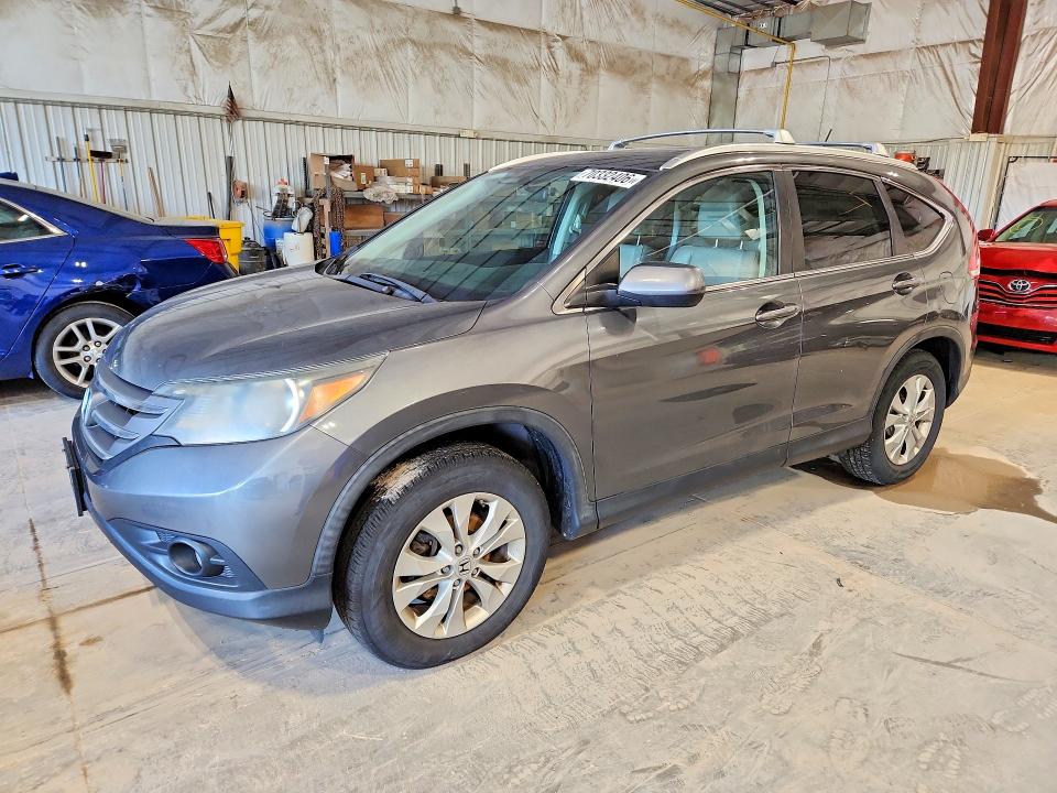 70332406 :رقم المزاد ، 5J6RM4H78DL017504 vin ، 2013 Honda Cr-v مزاد بيع