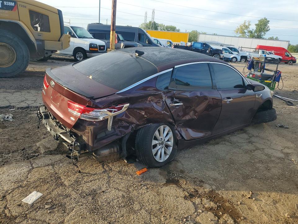 68502276 :رقم المزاد ، 5XXGU4L36HG174259 vin ، 2017 Kia Optima مزاد بيع