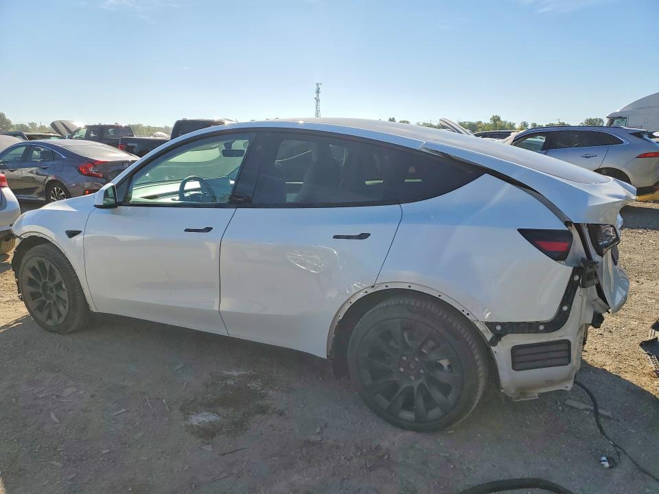 Продажа на аукционе авто 2022 Tesla Model Y, vin: 7SAYGAEE0NF327194, номер лота: 69965016