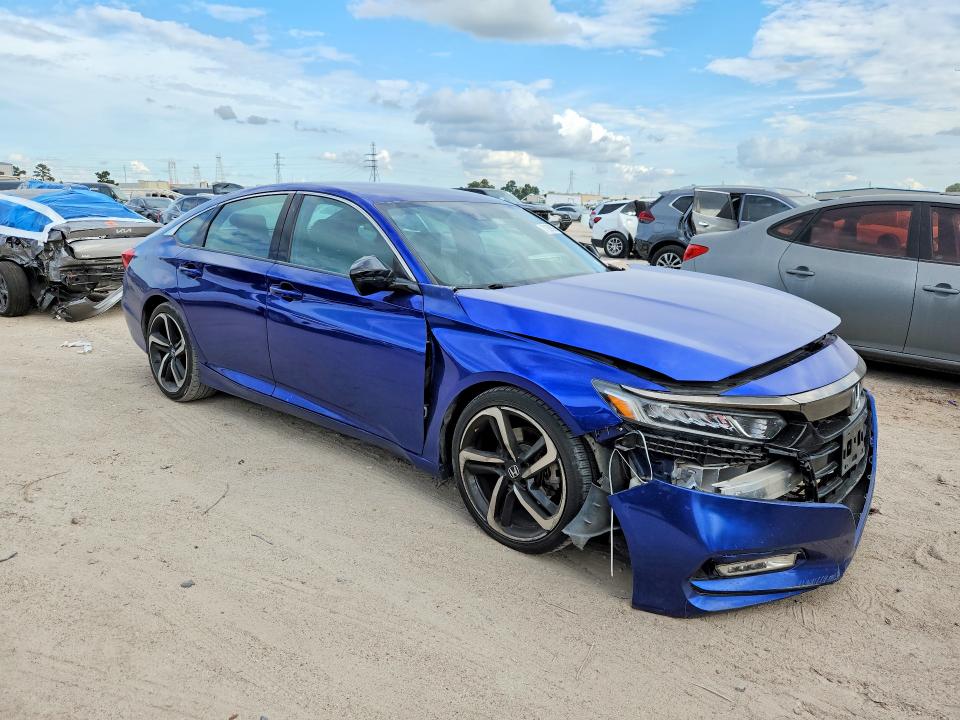 Продажа на аукционе авто 2018 Honda Accord, vin: 1HGCV1F30JA148071, номер лота: 71259096