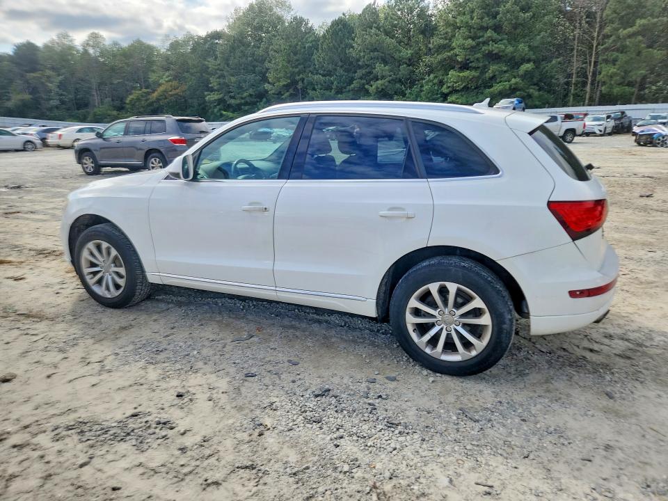 2014 Audi Q5 მანქანა იყიდება აუქციონზე, vin: WA1CFAFP5EA080624, აუქციონის ნომერი: 70122046