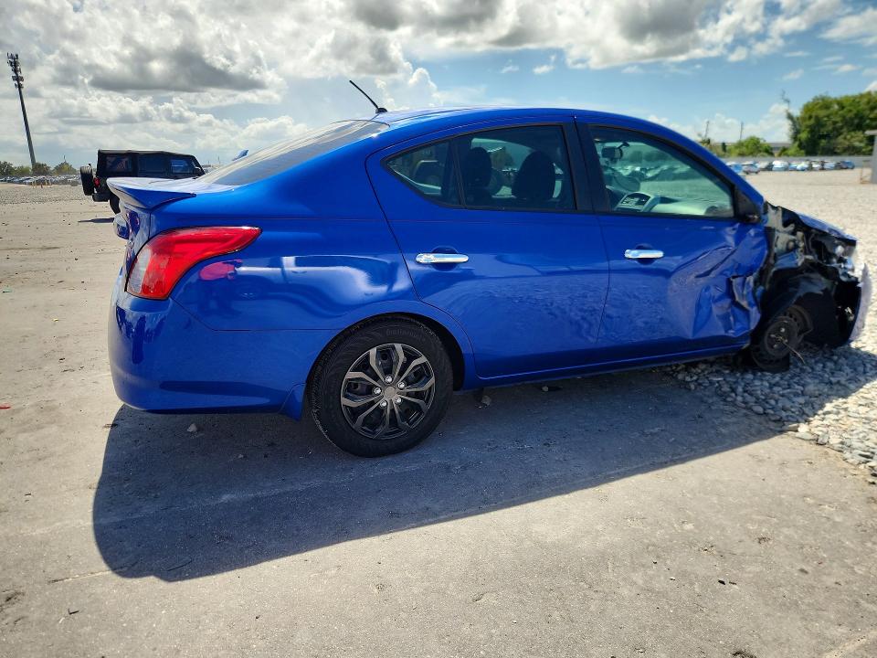 2017 Nissan Versa მანქანა იყიდება აუქციონზე, vin: 3N1CN7AP8HL829452, აუქციონის ნომერი: 59409666