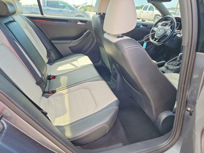 69590416 :رقم المزاد ، 3VWD17AJ2FM212609 vin ، 2015 Volkswagen Jetta مزاد بيع