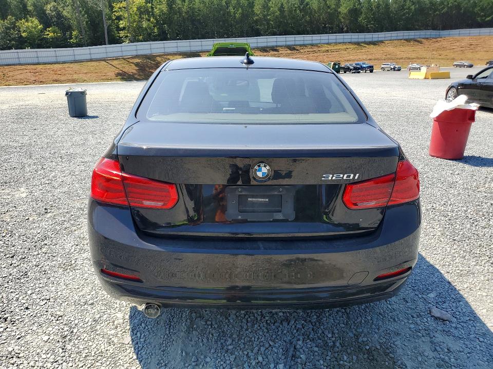 Продажа на аукционе авто 2016 Bmw 320, vin: WBA8E1G55GNT34613, номер лота: 67378086