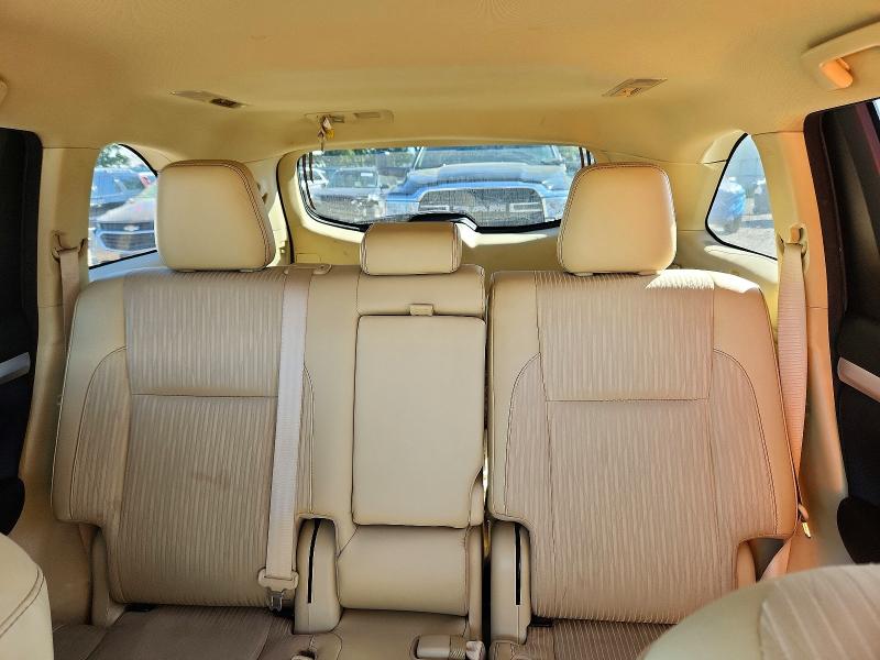 69598506 :رقم المزاد ، 5TDBZRFH5JS495245 vin ، 2018 Toyota Highlander مزاد بيع