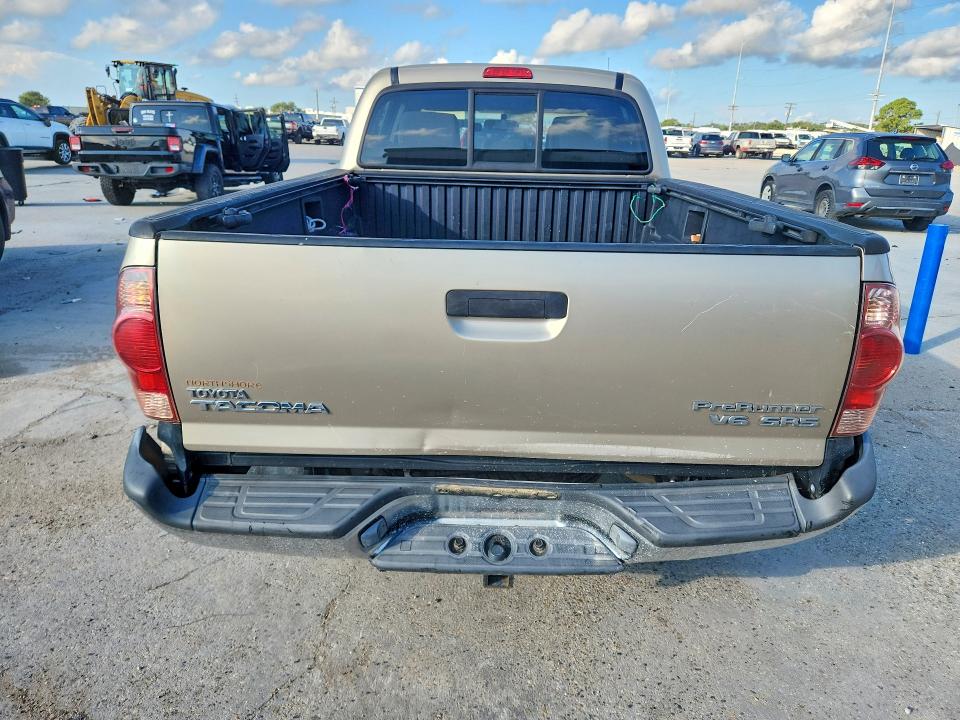 67113426 :رقم المزاد ، 3TMKU72NX6M007266 vin ، 2006 Toyota Tacoma مزاد بيع