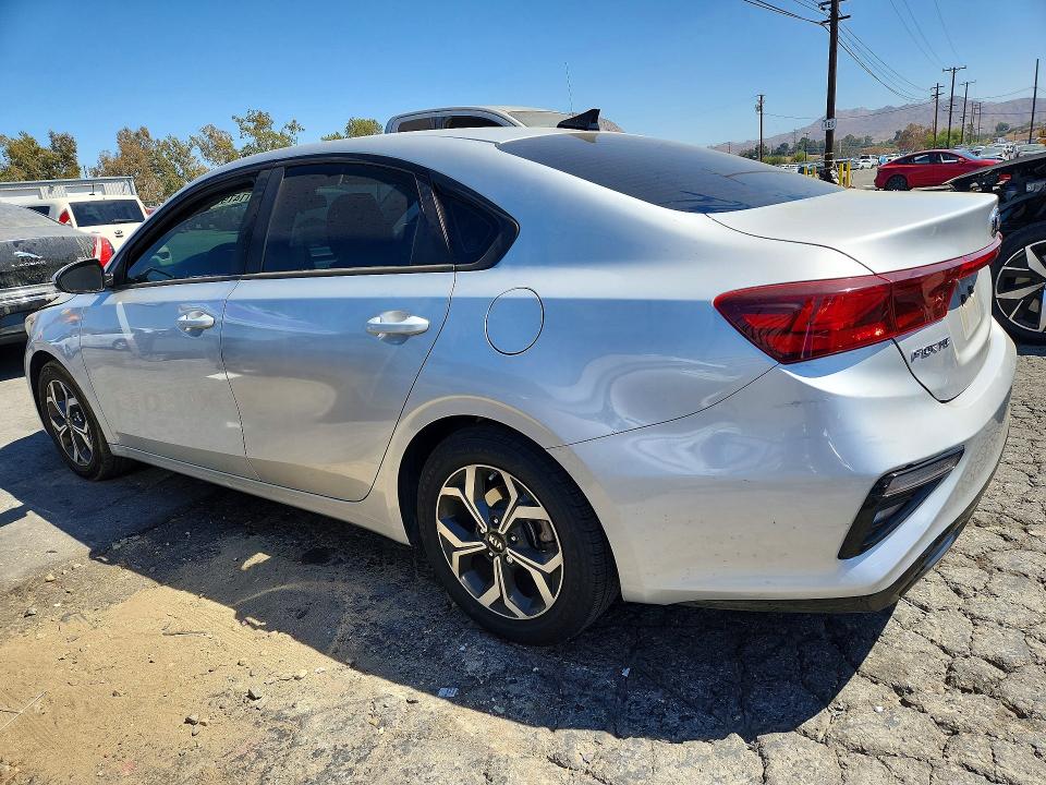 67747956 :رقم المزاد ، 3KPF24AD2LE192983 vin ، 2020 Kia Forte مزاد بيع