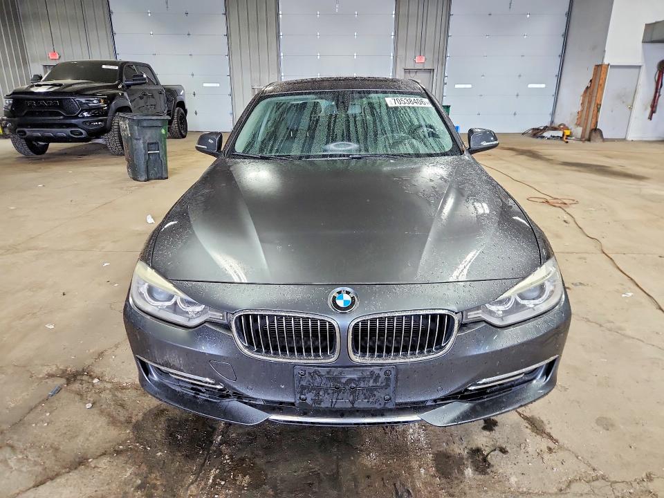 Продаж на аукціоні авто 2013 Bmw 328, vin: WBA3B3C52DF530910, номер лоту: 70538406