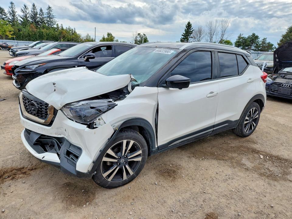 2020 Nissan Kicks მანქანა იყიდება აუქციონზე, vin: 3N1CP5DV0LL493555, აუქციონის ნომერი: 68822966