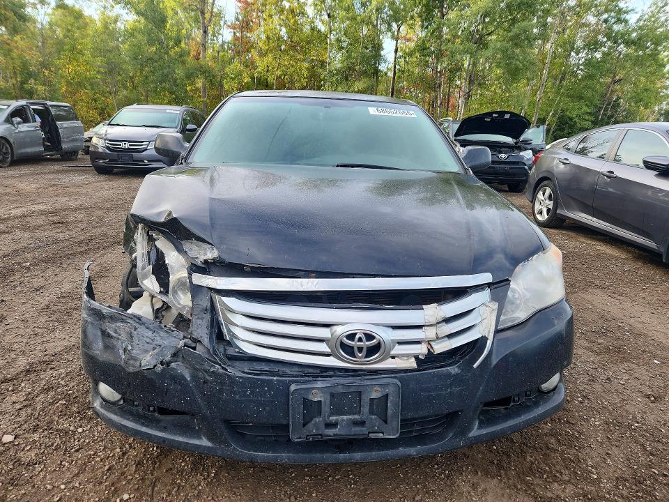 68652666 :رقم المزاد ، 4T1BK3DB3AU356822 vin ، 2010 Toyota Avalon مزاد بيع