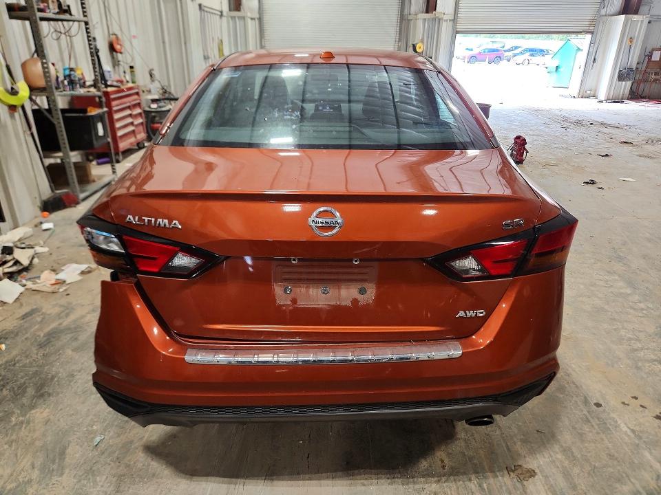 69411216 :رقم المزاد ، 1N4BL4CW6KN322564 vin ، 2019 Nissan Altima مزاد بيع