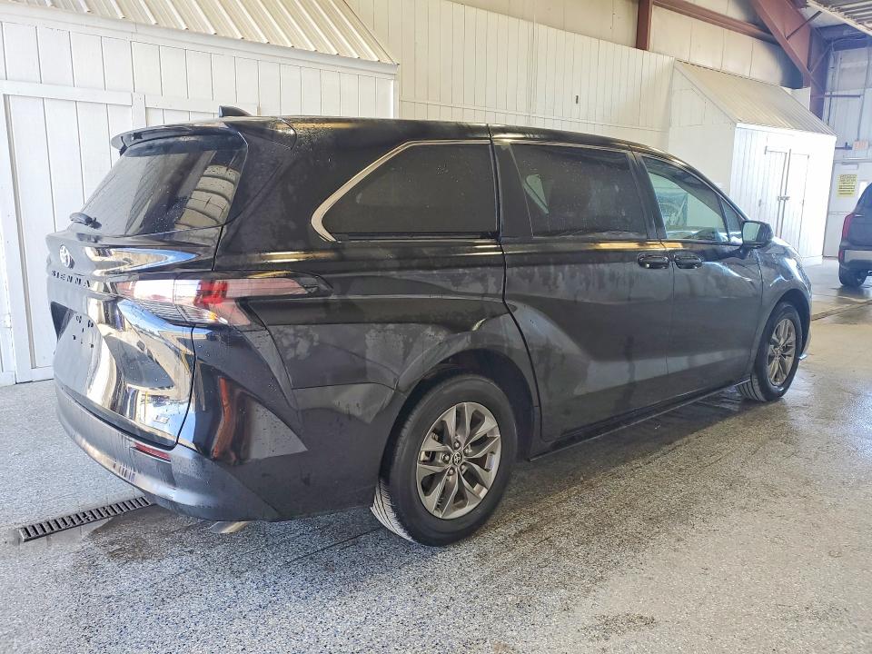 Aukcja sprzedaży 2025 Toyota Sienna, vin: 5TDKRKEC8SS227126, numer aukcji: 70328956