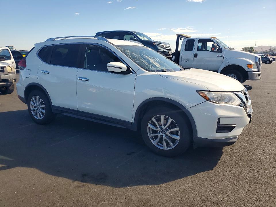 Продаж на аукціоні авто 2017 Nissan Rogue, vin: KNMAT2MT5HP527031, номер лоту: 68416436