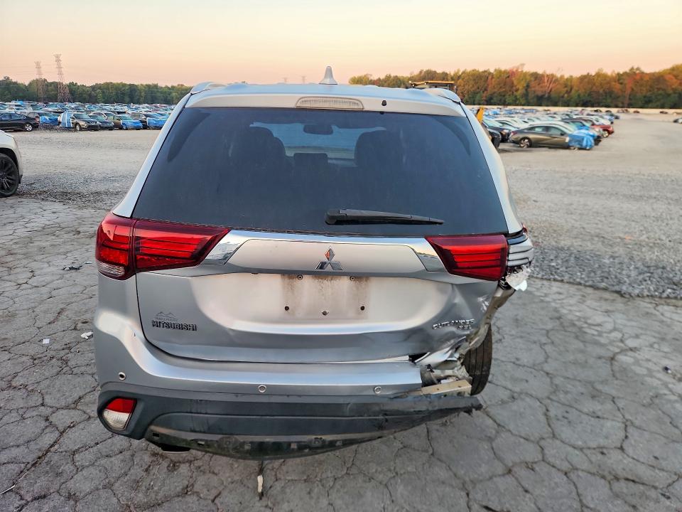 Продажа на аукционе авто 2017 Mitsubishi Outlander, vin: JA4AD3A39HZ049346, номер лота: 67933846