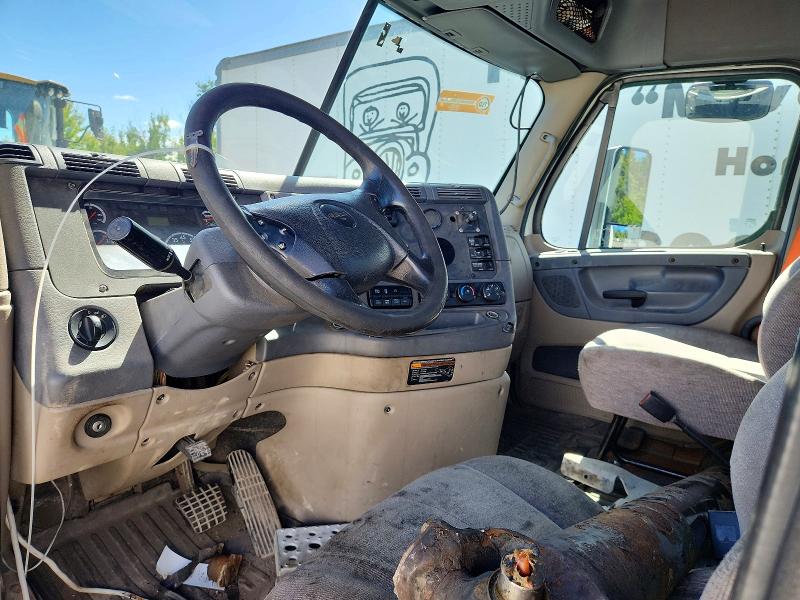Продажа на аукционе авто 2016 Freightliner Cascadia 113, vin: 1FUJGBDV7GLBW4500, номер лота: 68036356