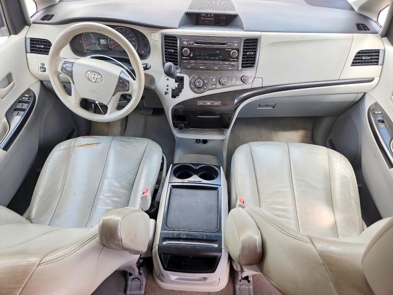 2011 Toyota Sienna მანქანა იყიდება აუქციონზე, vin: 5TDKK3DC8BS029366, აუქციონის ნომერი: 69848506