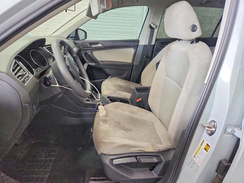 Продаж на аукціоні авто 2018 Volkswagen Tiguan, vin: 3VV1B7AX1JM104127, номер лоту: 67920066