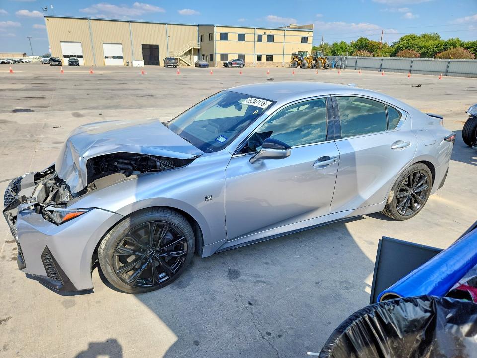 69347116 :رقم المزاد ، JTHGZ1B23M5039553 vin ، 2021 Lexus Is مزاد بيع