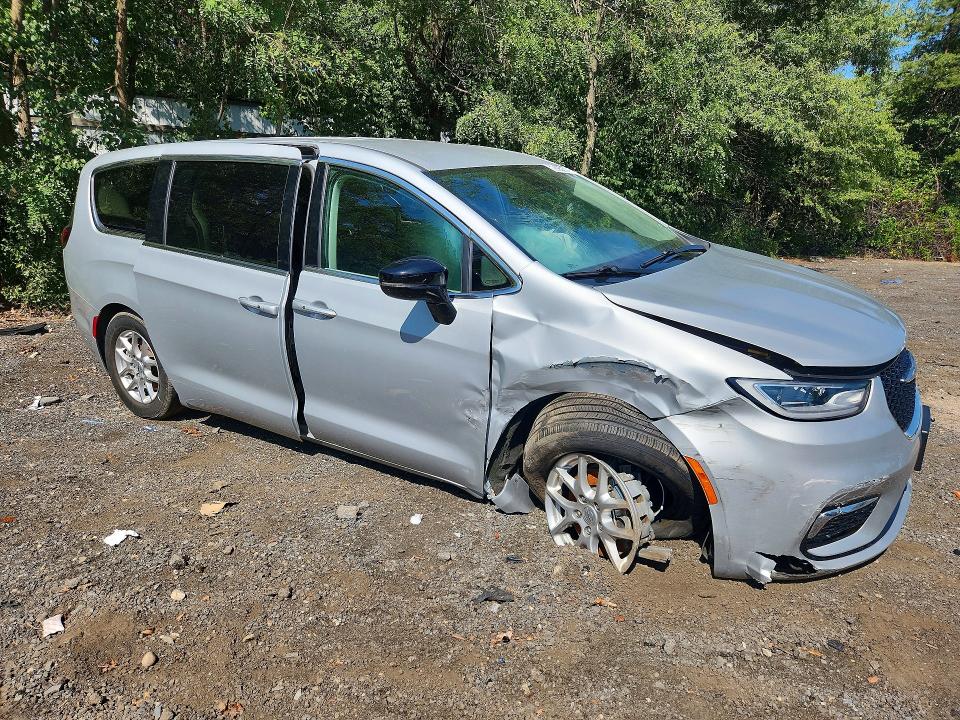 Продаж на аукціоні авто 2024 Chrysler Pacifica, vin: 2C4RC1BG5RR159307, номер лоту: 69385456