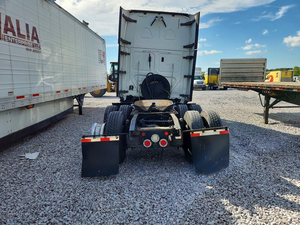 67661606 :رقم المزاد ، 3AKJHHDR2KSKB6124 vin ، 2019 Freightliner Cascadia 126 مزاد بيع