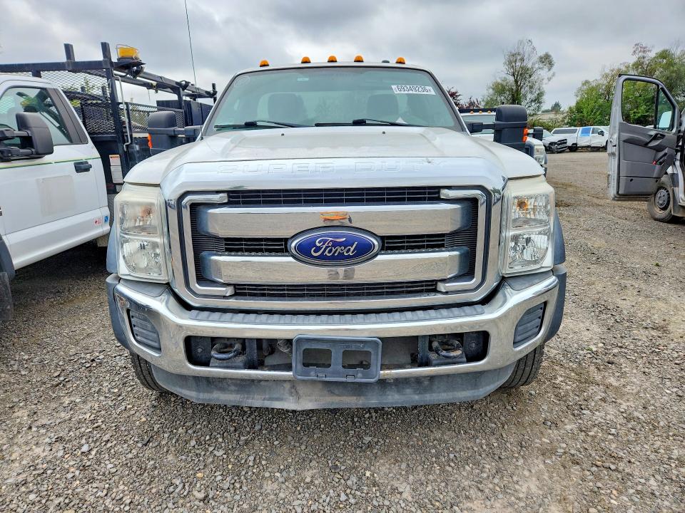 69349236 :رقم المزاد ، 1FDUF5HT4GEC43685 vin ، 2016 Ford F550 مزاد بيع