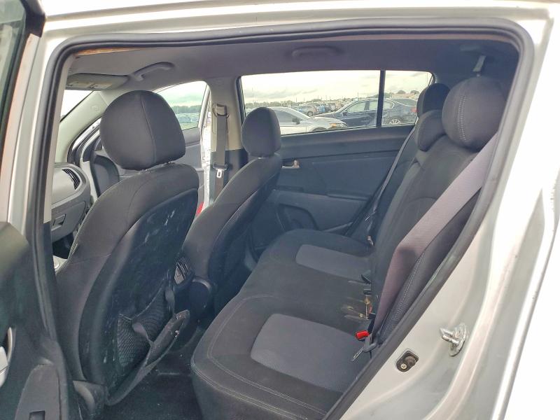 70219416 :رقم المزاد ، KNDPB3AC3F7676283 vin ، 2015 Kia Sportage مزاد بيع