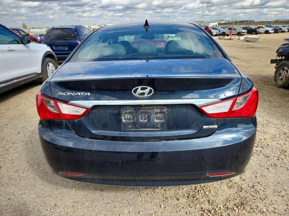 Auction sale of the 2011 Hyundai Sonata, vin: 5NPEC4AC7BH286562        , lot number: 69207286