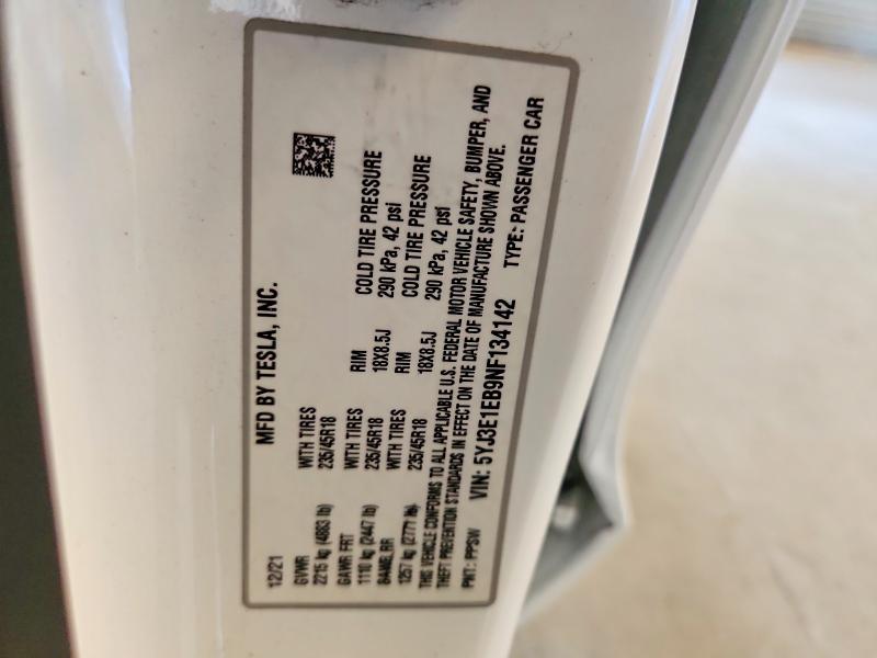 2022 Tesla Model 3 მანქანა იყიდება აუქციონზე, vin: 5YJ3E1EB9NF134142, აუქციონის ნომერი: 68881356